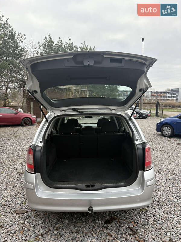 Універсал Opel Astra 2008 в Білій Церкві