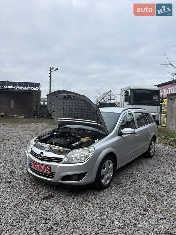 Універсал Opel Astra 2008 в Білій Церкві