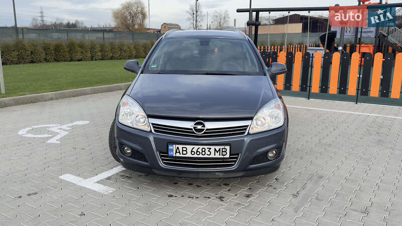 Универсал Opel Astra 2010 в Виннице фото 4 Универсал Opel Astra 2010 в Виннице