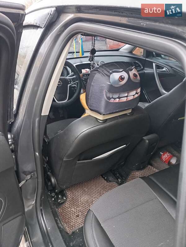 Универсал Opel Astra 2011 в Лановцах