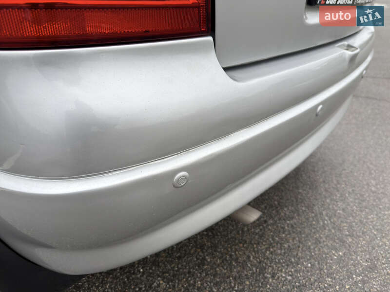 Хэтчбек Opel Astra 2004 в Киеве