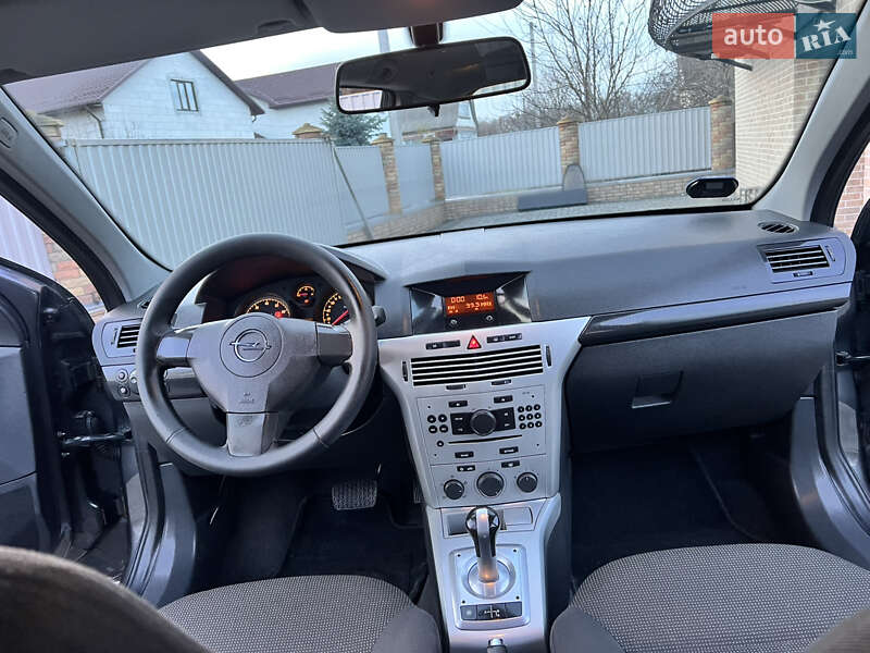 Універсал Opel Astra 2009 в Гнівані