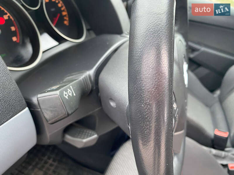 Хэтчбек Opel Astra 2006 в Кропивницком