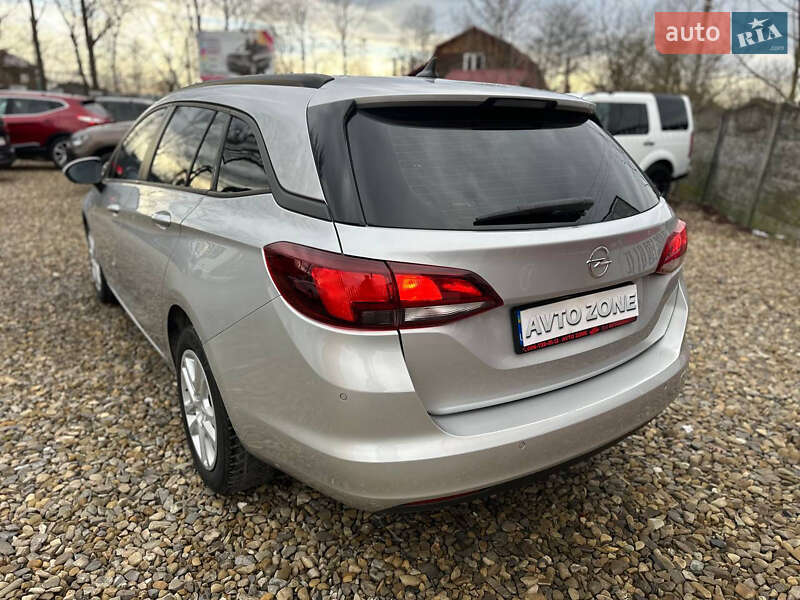 Універсал Opel Astra 2018 в Коломиї