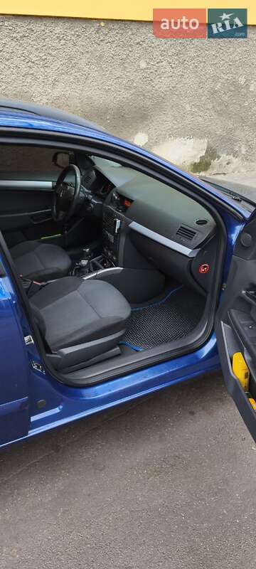 Універсал Opel Astra 2006 в Вінниці