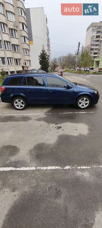 Універсал Opel Astra 2006 в Вінниці