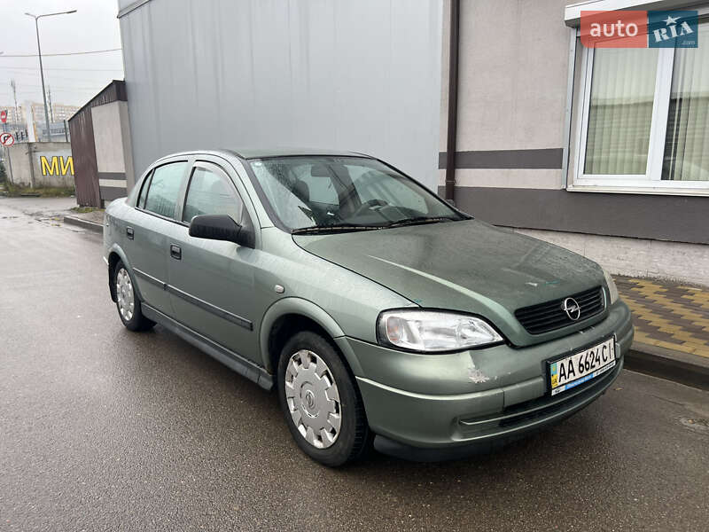Opel Astra 2009