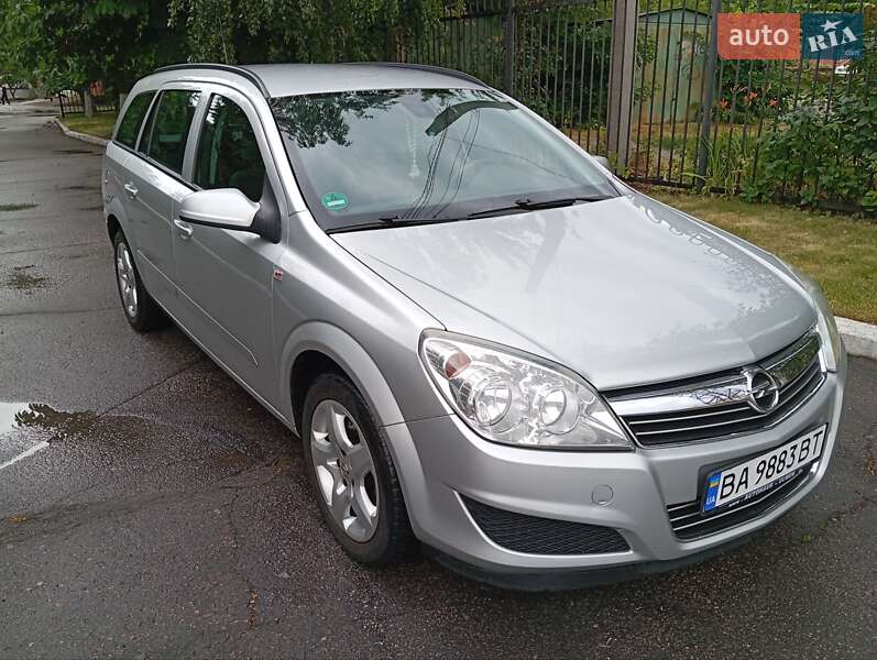 Opel Astra 2008