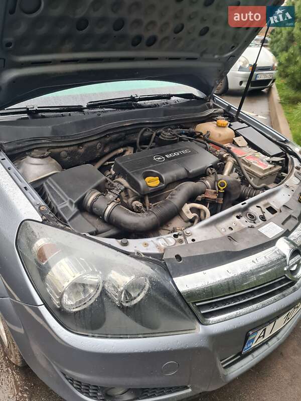 Універсал Opel Astra 2010 в Софіївській Борщагівці