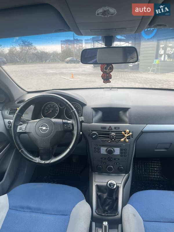 Хетчбек Opel Astra 2004 в Хмельницькому