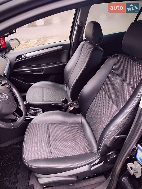 Універсал Opel Astra 2010 в Білій Церкві фото 22 Універсал Opel Astra 2010 в Білій Церкві