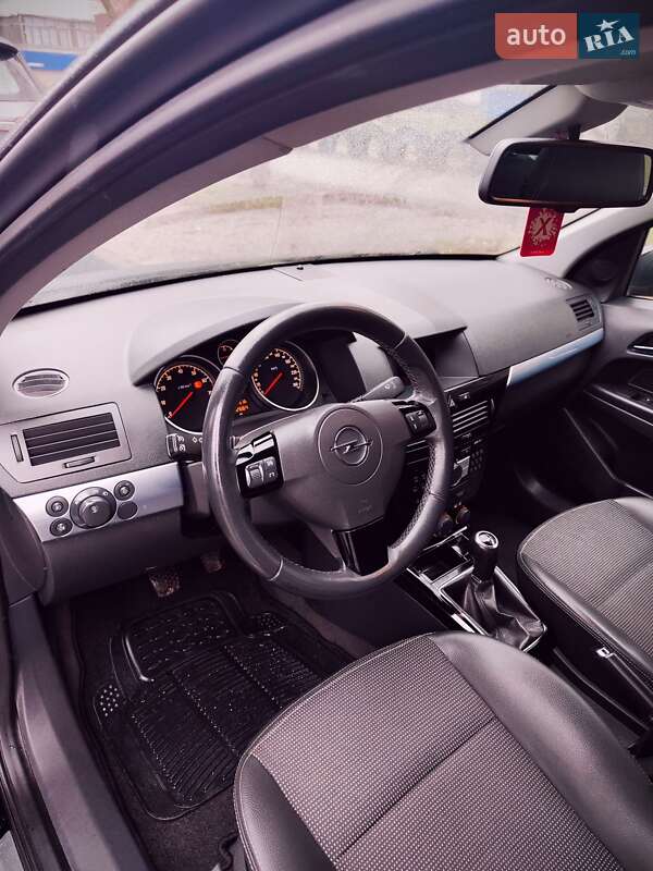 Універсал Opel Astra 2010 в Білій Церкві фото 21 Універсал Opel Astra 2010 в Білій Церкві