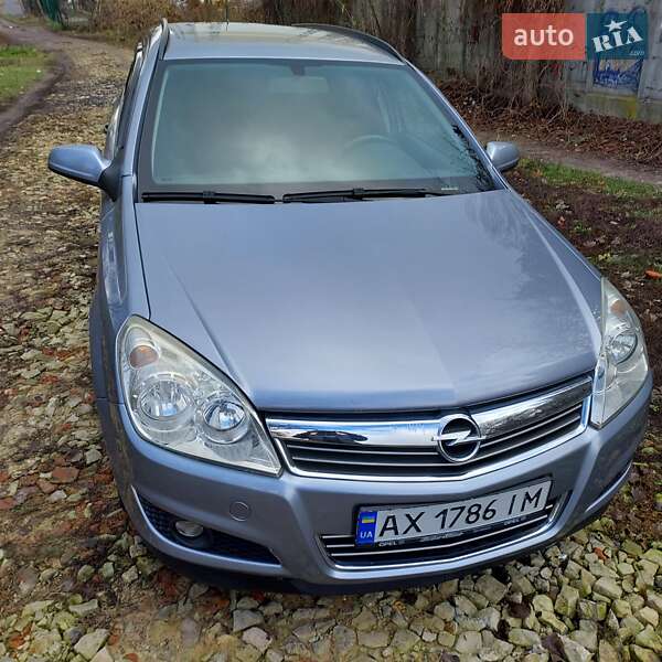 Універсал Opel Astra 2009 в Харкові