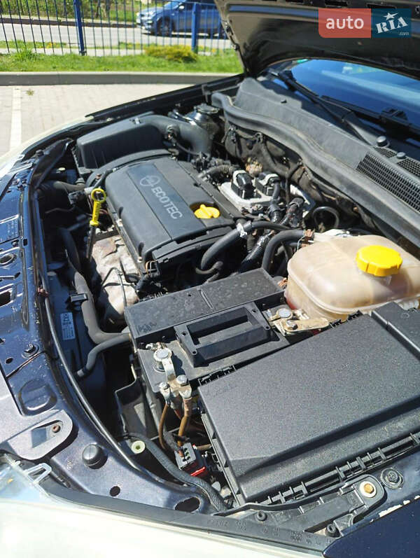 Универсал Opel Astra 2007 в Староконстантинове