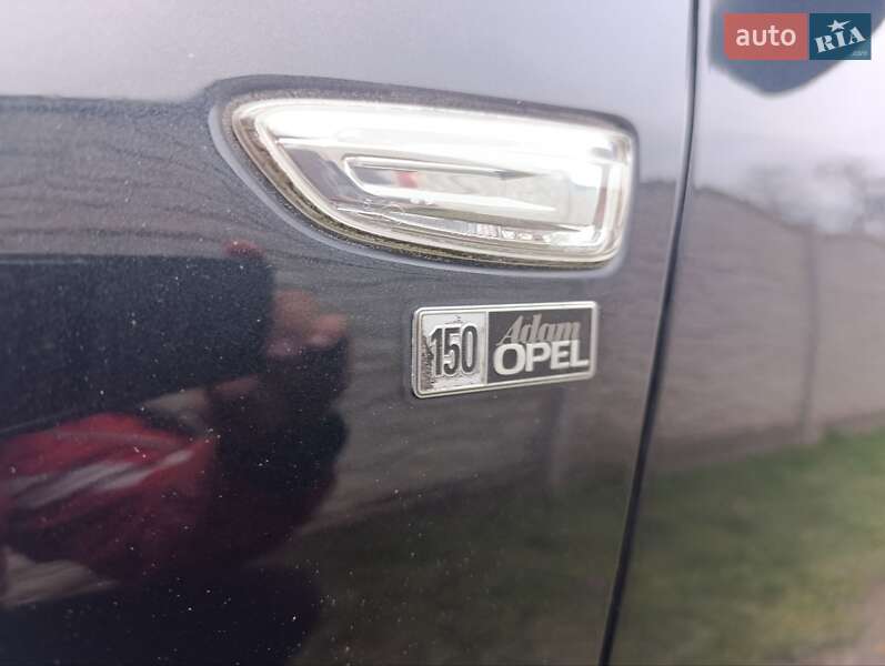 Універсал Opel Astra 2012 в Гощі