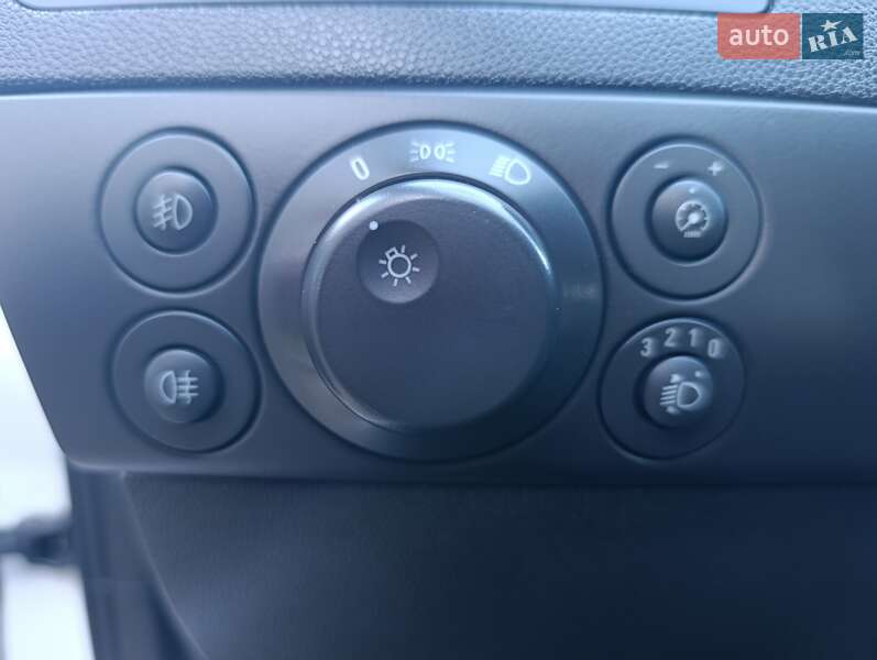 Універсал Opel Astra 2009 в Полтаві