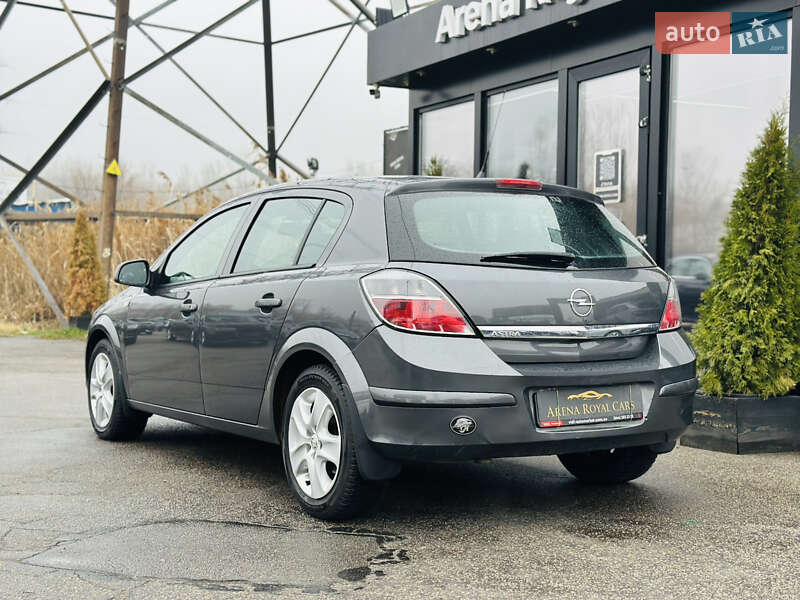 Хетчбек Opel Astra 2012 в Харкові