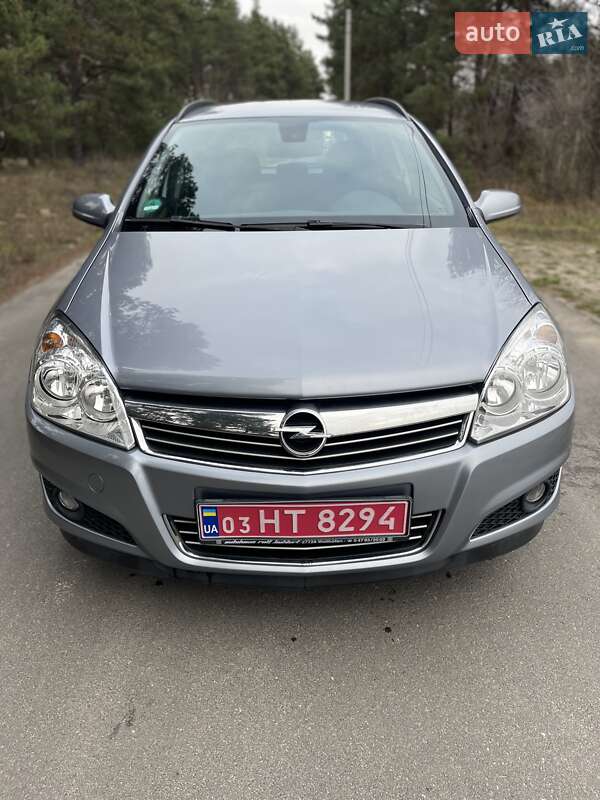 Універсал Opel Astra 2008 в Бородянці