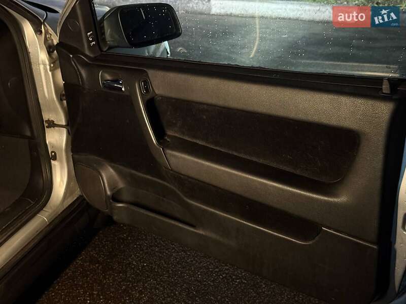 Хетчбек Opel Astra 2000 в Києві