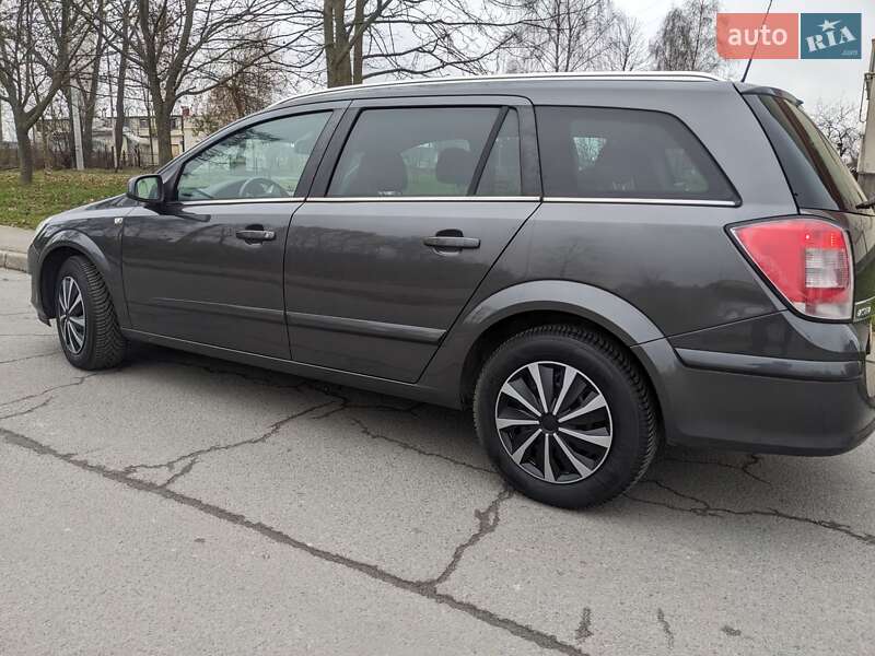 Универсал Opel Astra 2008 в Звягеле фото 13 Универсал Opel Astra 2008 в Звягеле