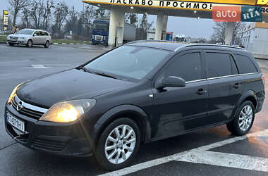 Универсал Opel Astra 2004 в Виннице