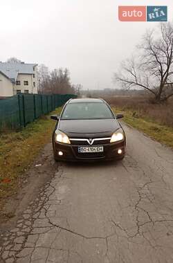 Универсал Opel Astra 2005 в Теребовле