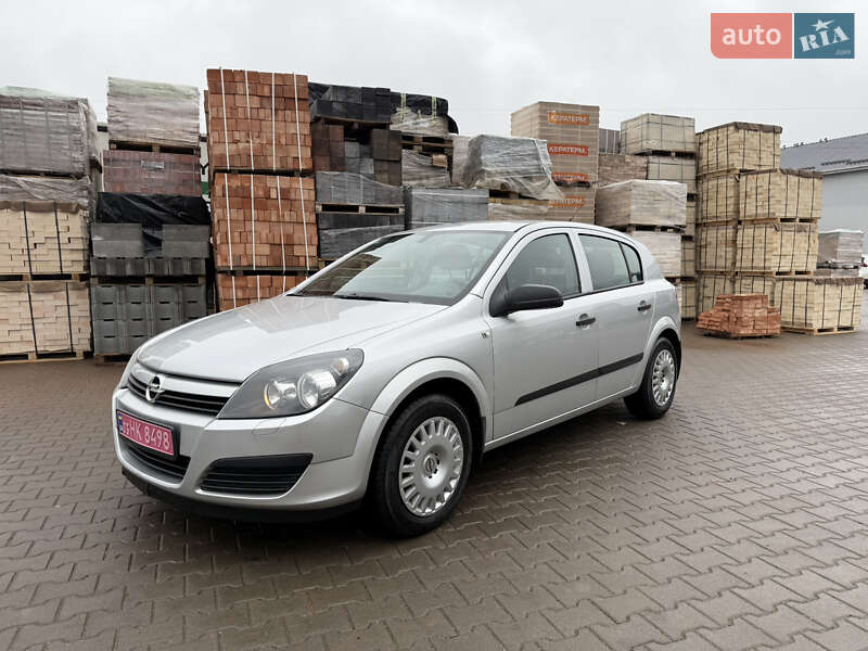 Хетчбек Opel Astra 2004 в Вінниці