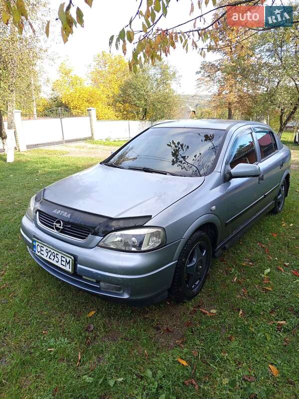 Хэтчбек Opel Astra 1998 в Сторожинце фото Хэтчбек Opel Astra 1998 в Сторожинце