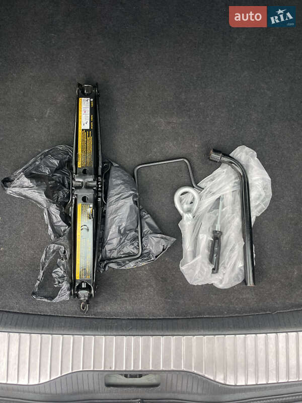 Універсал Opel Astra 2009 в Луцьку