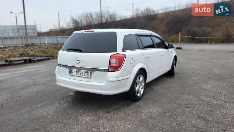 Універсал Opel Astra 2010 в Полтаві фото 12 Універсал Opel Astra 2010 в Полтаві