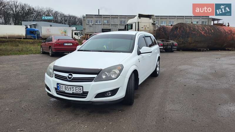 Універсал Opel Astra 2010 в Полтаві фото 28 Універсал Opel Astra 2010 в Полтаві