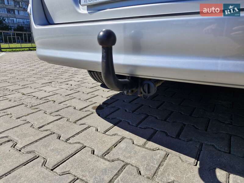 Универсал Opel Astra 2006 в Сумах