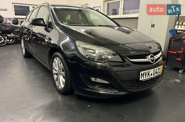 Універсал Opel Astra 2013 в Бердичеві