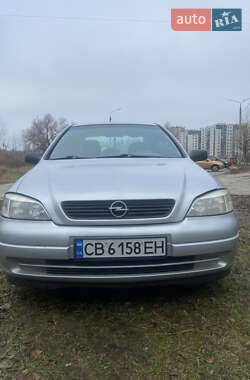 Седан Opel Astra 2002 в Сумах