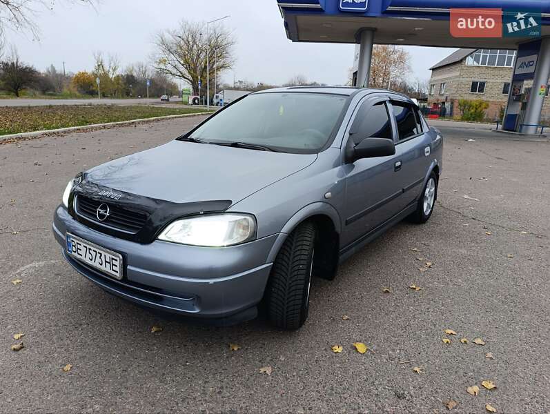 Седан Opel Astra 2008 в Николаеве фото 2 Седан Opel Astra 2008 в Николаеве