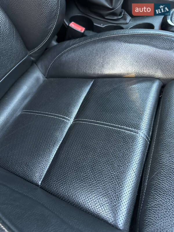 Універсал Opel Astra 2013 в Житомирі