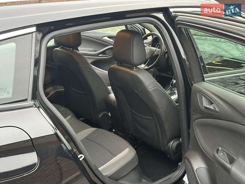 Універсал Opel Astra 2020 в Луцьку