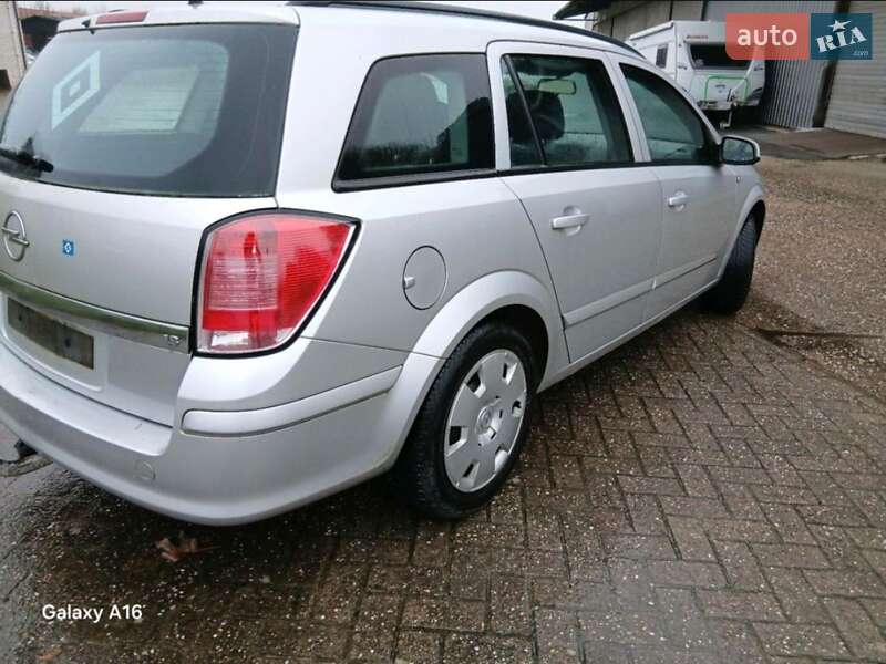 Универсал Opel Astra 2006 в Луцке фото 3 Универсал Opel Astra 2006 в Луцке