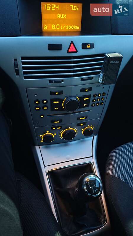 Универсал Opel Astra 2009 в Могилев-Подольске фото 14 Универсал Opel Astra 2009 в Могилев-Подольске