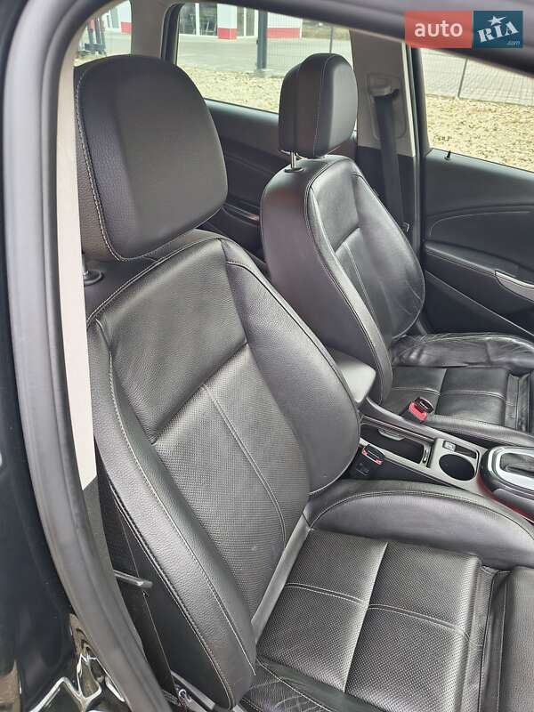 Універсал Opel Astra 2012 в Калуші