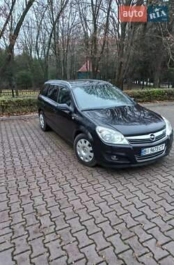 Універсал Opel Astra 2007 в Миргороді