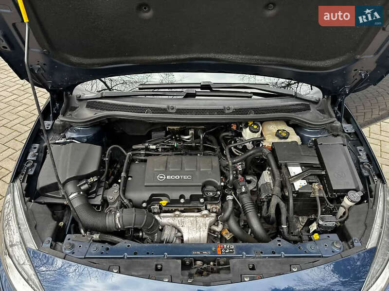 Хэтчбек Opel Astra 2011 в Луцке фото 32 Хэтчбек Opel Astra 2011 в Луцке