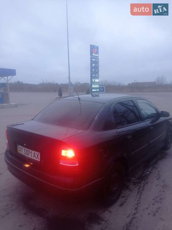 Opel Astra 2006