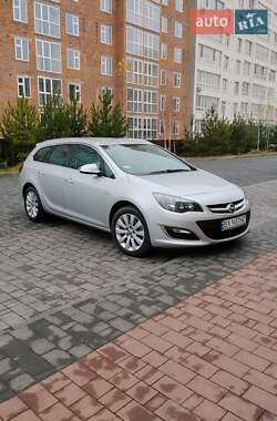 Універсал Opel Astra 2014 в Хмельницькому