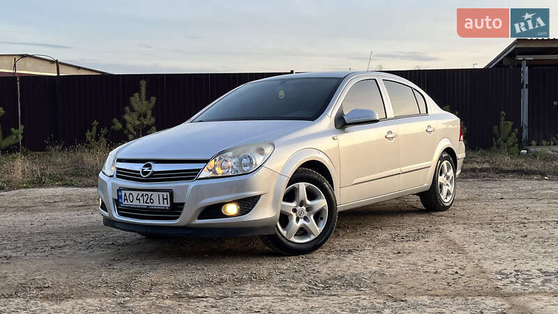 Opel Astra 2008