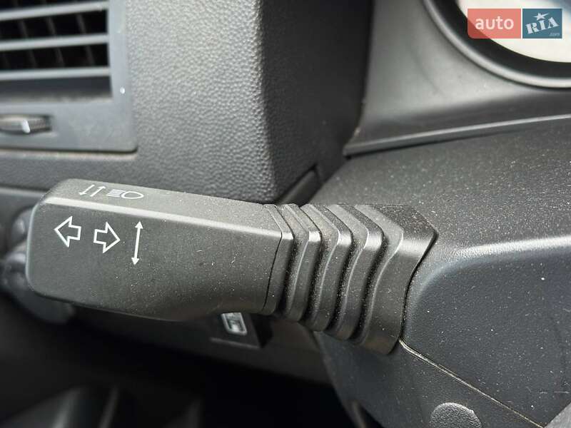 Седан Opel Astra 2012 в Киеве фото 18 Седан Opel Astra 2012 в Киеве