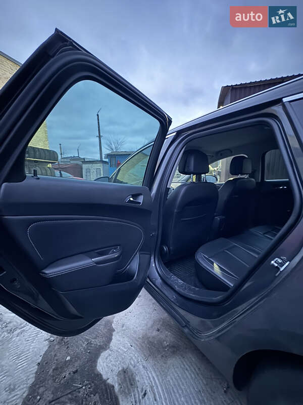 Универсал Opel Astra 2012 в Киеве фото 15 Универсал Opel Astra 2012 в Киеве