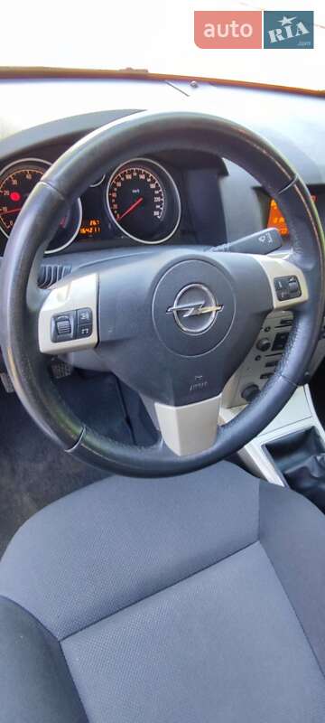 Хэтчбек Opel Astra 2007 в Могилев-Подольске фото 25 Хэтчбек Opel Astra 2007 в Могилев-Подольске