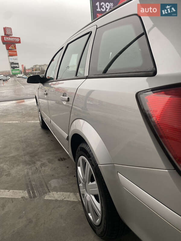 Универсал Opel Astra 2006 в Ровно фото 10 Универсал Opel Astra 2006 в Ровно