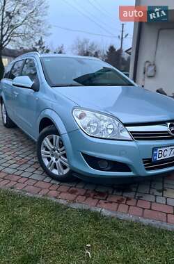 Универсал Opel Astra 2009 в Золочеве
